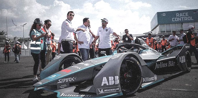 Anies Baswedan Membantah Tuduhan Korupsi terkait Formula E