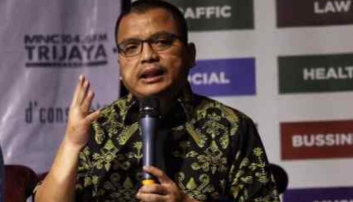 Denny Indrayana Mengajukan Permintaan untuk Nonaktif dari Kongres Advokat Indonesia