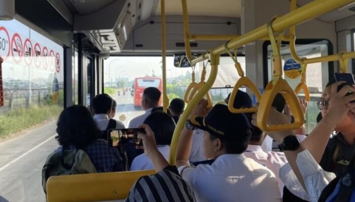 TransJakarta Uji Coba Rute Kalideres-Bandara Soetta Waktu Tempuh 43 Menit