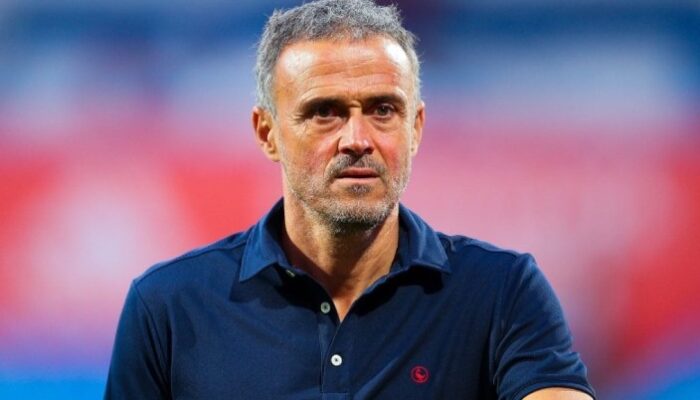 Luis Enrique Pelatih Baru PSG, Menghadapi Dilema Sebelum Musim Dimulai