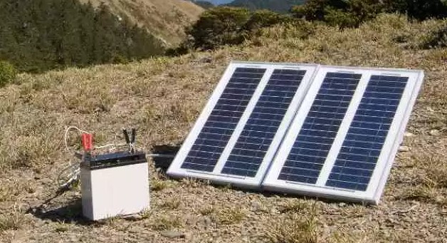 Teknologi Pengisian Daya Baterai Solar: Efisiensi Energi Terbarukan