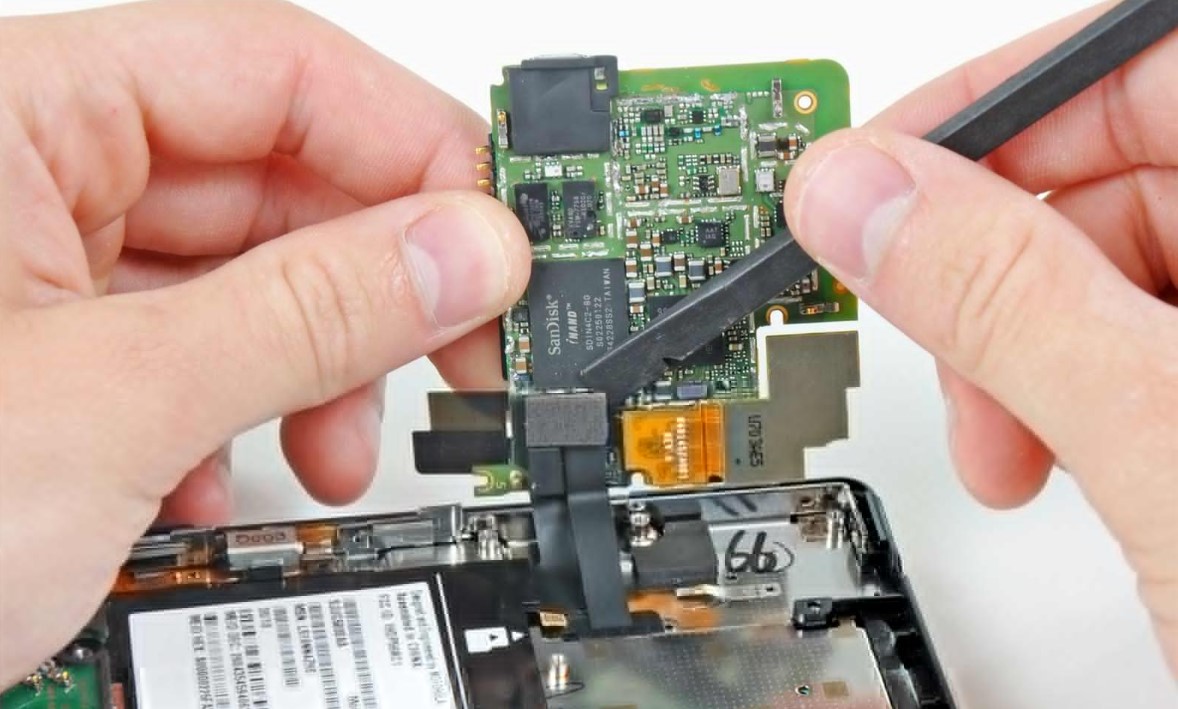 Penyebab Motherboard HP Rusak: Temukan dan Atasi